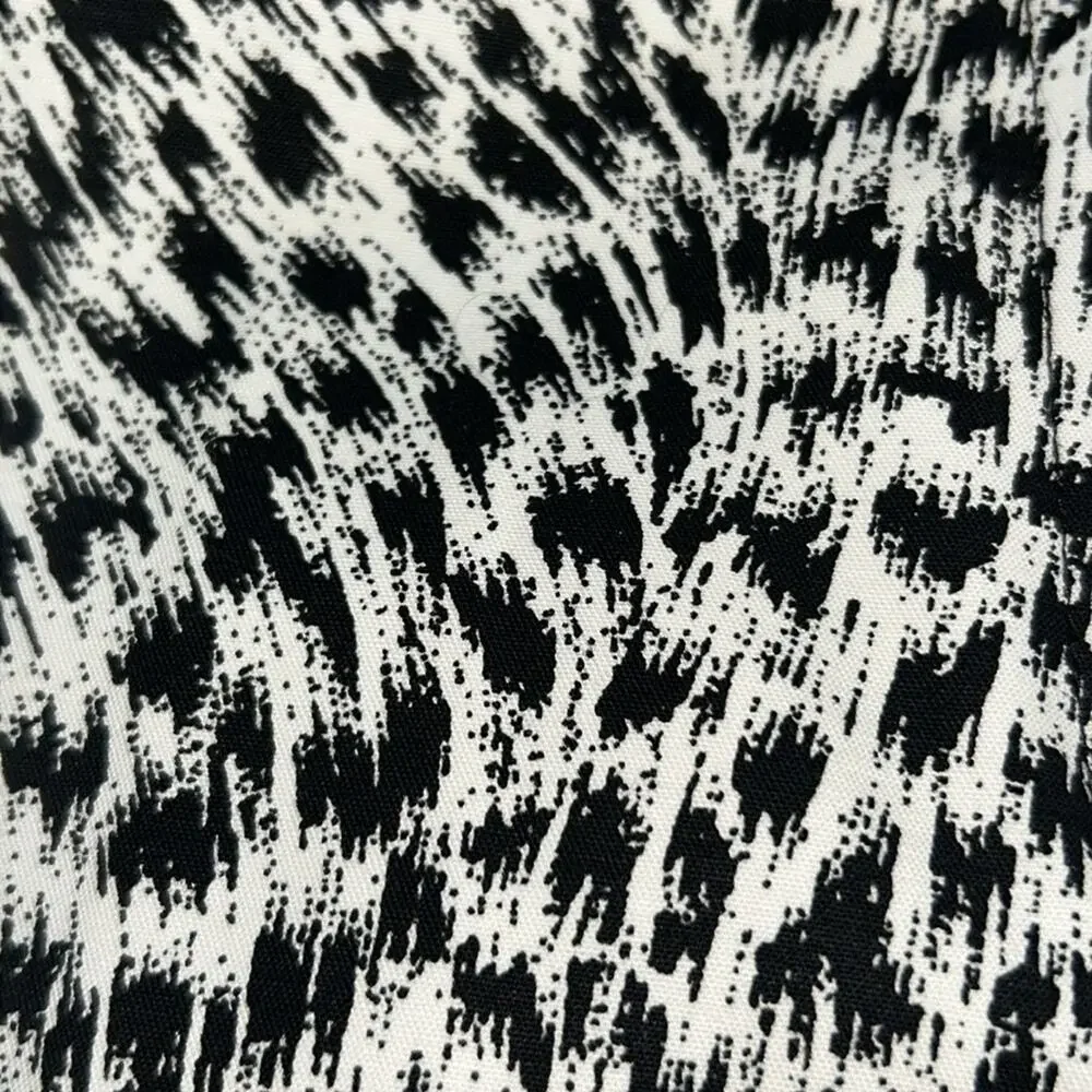 Woman’s Michael Kors Miranda Jaguar Print Cotton Pants Black and White Size 12